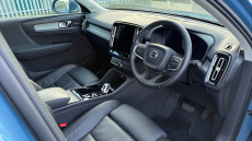 Volvo XC40 2.0 B3P Ultra Dark 5dr Auto Petrol Estate